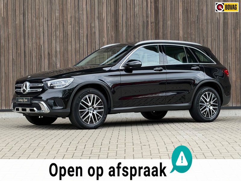 56558171